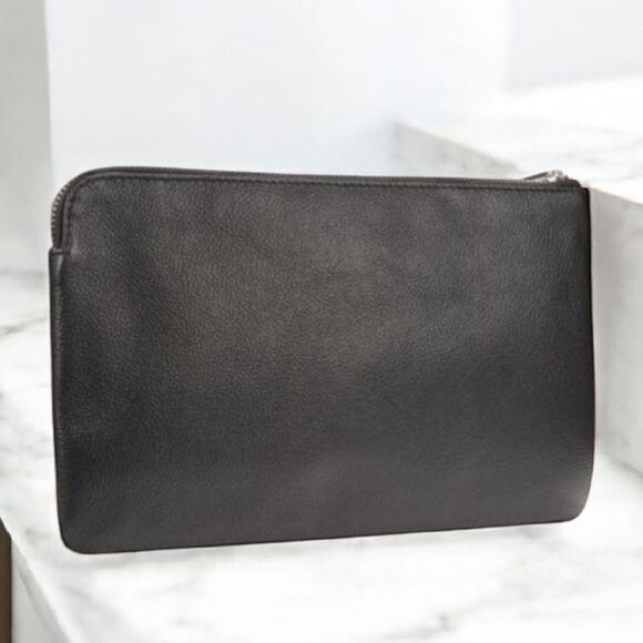 Zadig & Voltaire UMA WING Black Leather WRISTLET NWT - Picture 3 of 7